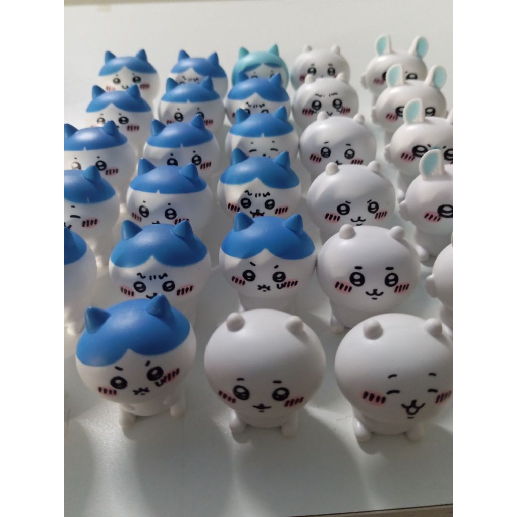 Đồ chơi fig Chiikawa Hachi Momonga