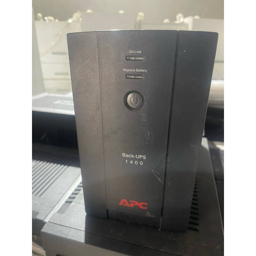 Lưu Điện UPS APC, Hệ 24V-1400VA-700W.