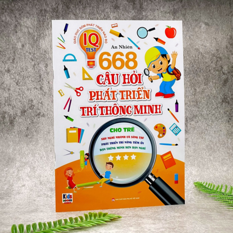 Sách Phát Triển Trí Tuệ IO - 668 Câu Hỏi Phát Triển Trí Thông Minh Cho Trẻ - Tập 4 ( Bìa Mềm ) -VTM