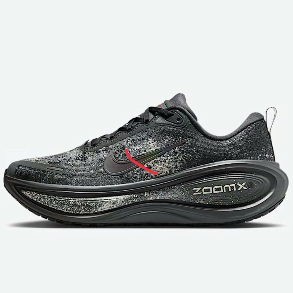 Giày chạy bộ vomero Plus