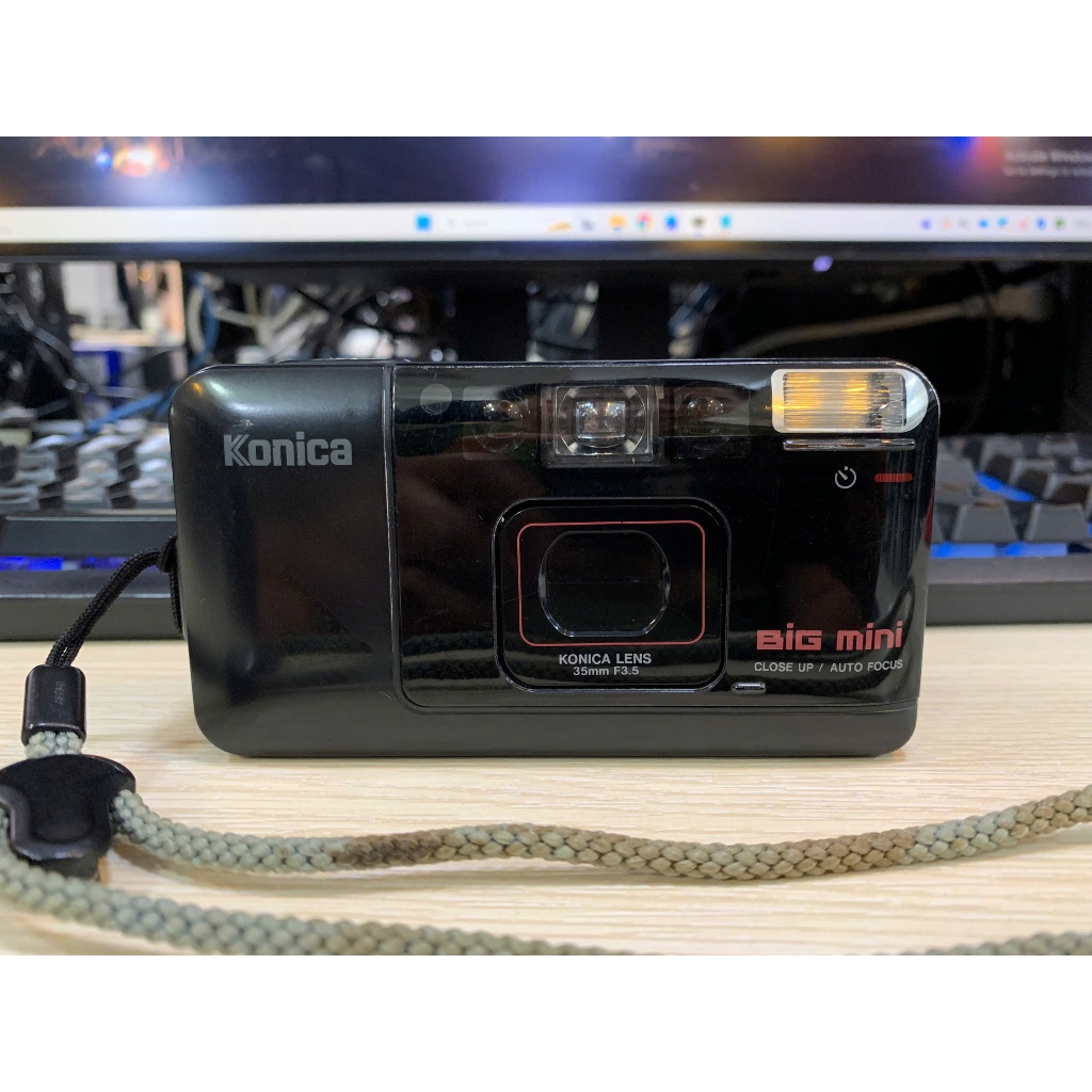 Máy ảnh film PNS Konica Big Mini A4 - bigmini A4 - Hàng cũ đã qua sử dụng