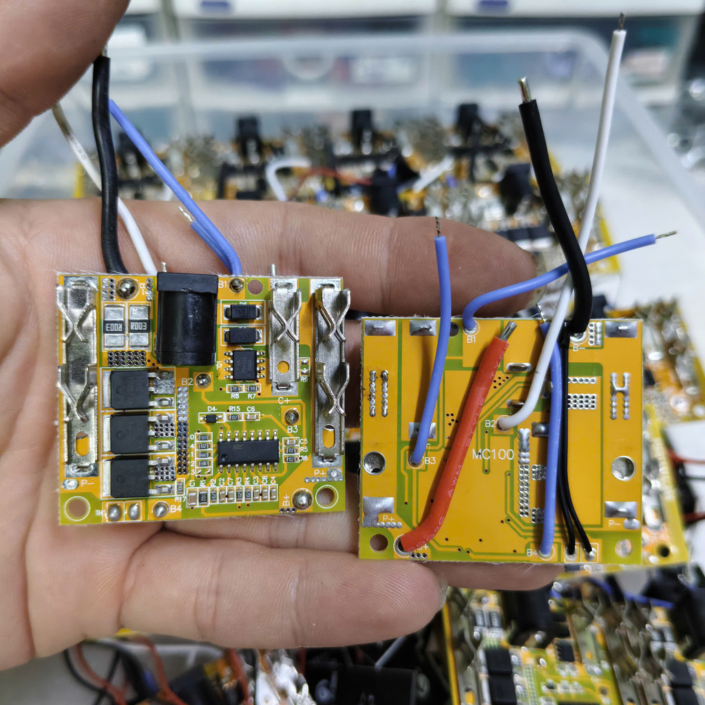 Mạch makita 4S - 65A bảo vệ pin 3.7V. ( Có thể lên 5s)