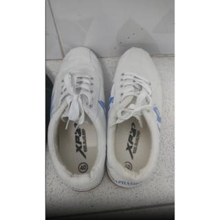 GIÀY ĐÁ BÓNG BATA ĐINH XP