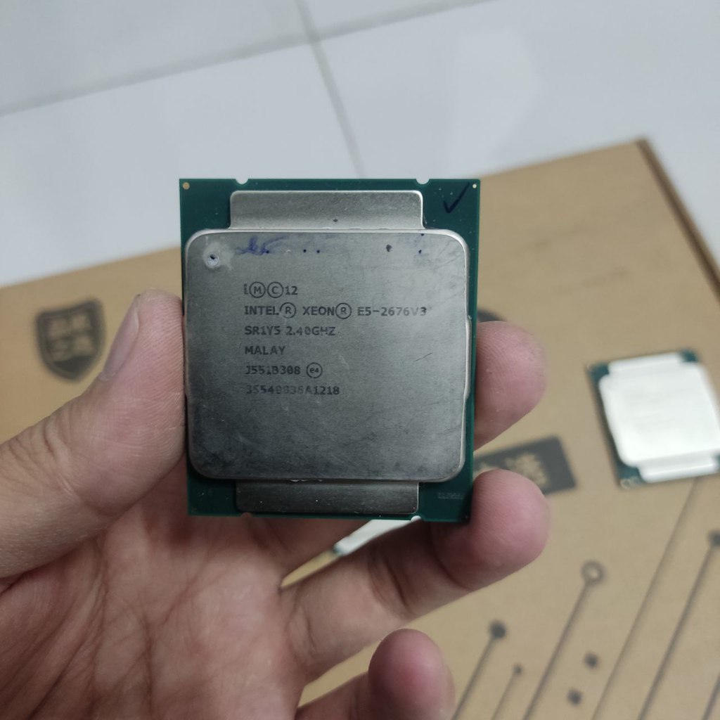CPU Xeon E5-2686v4, E5-2696v4, E5-2676v3 Tháo máy sử dụng tốt không sứt mẻ