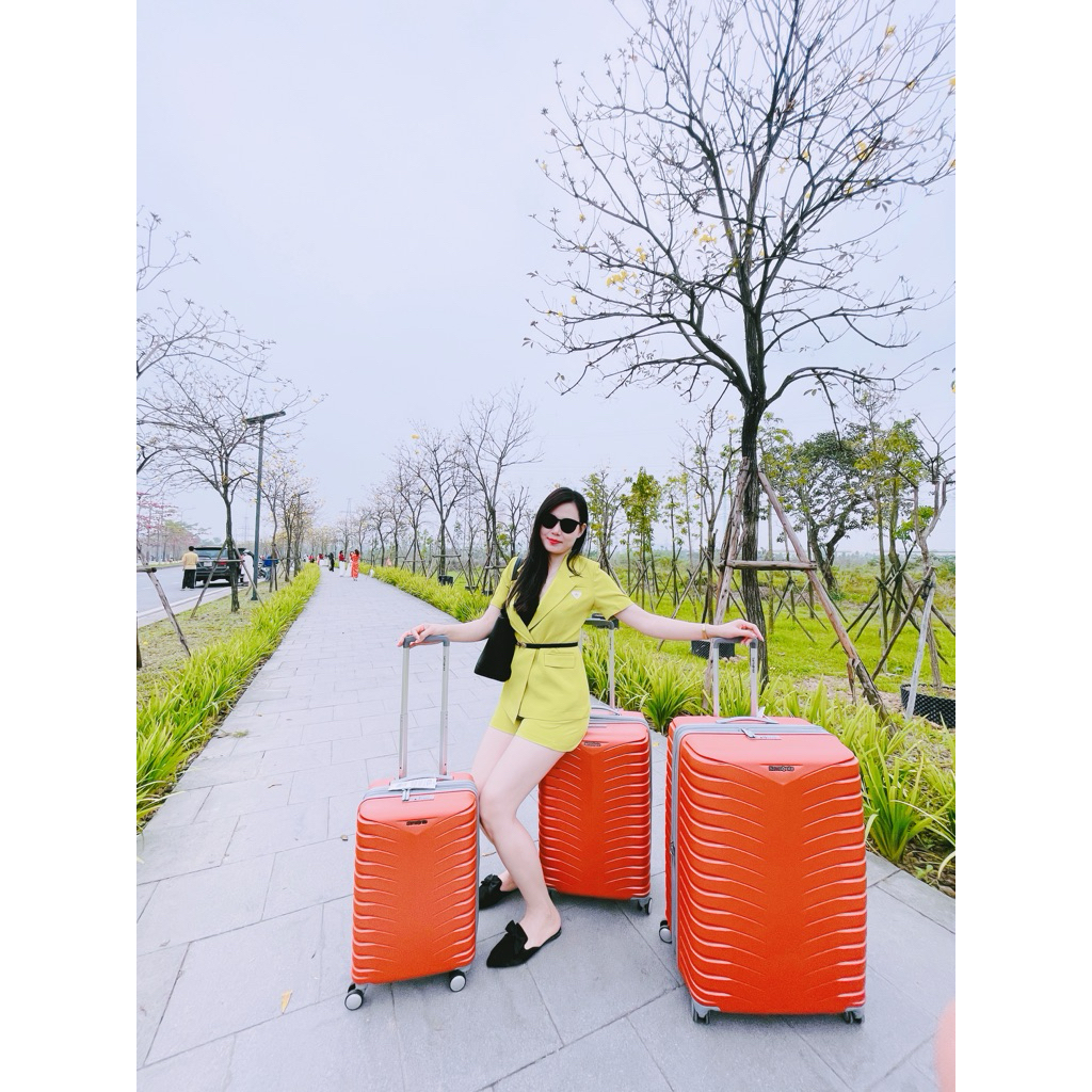 Vali Samsonite Pivot