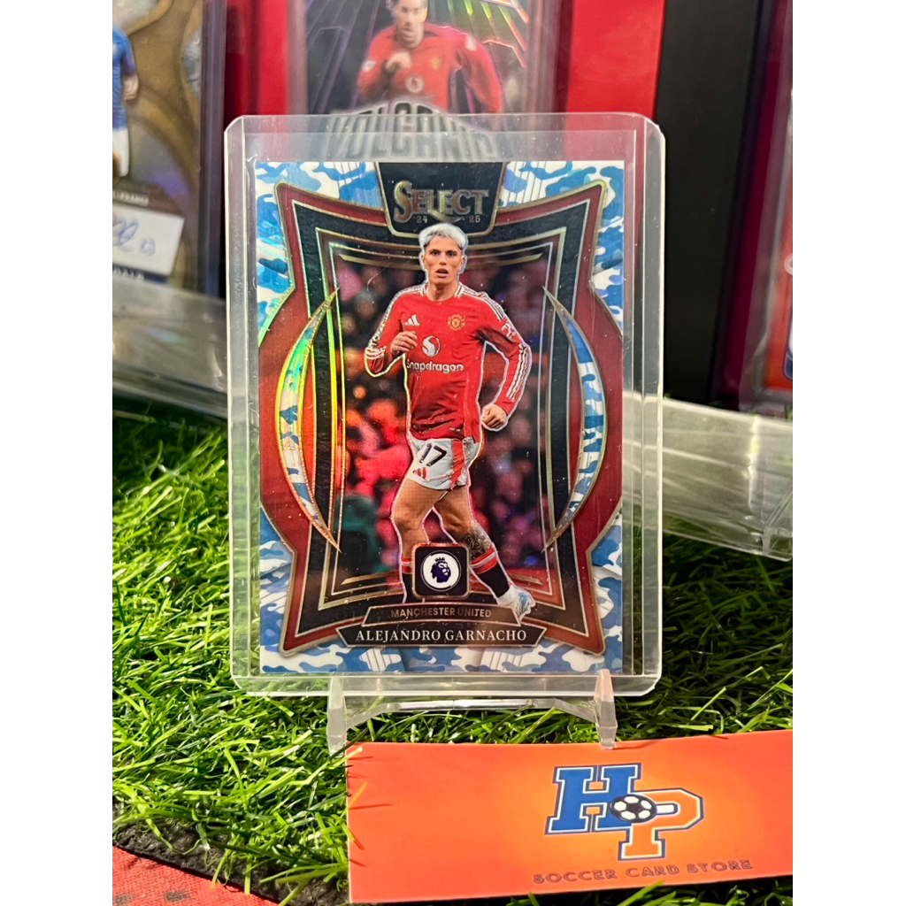 Thẻ bóng đá Garnacho /49 Blue Camo Terrace Panini Select 2024/25