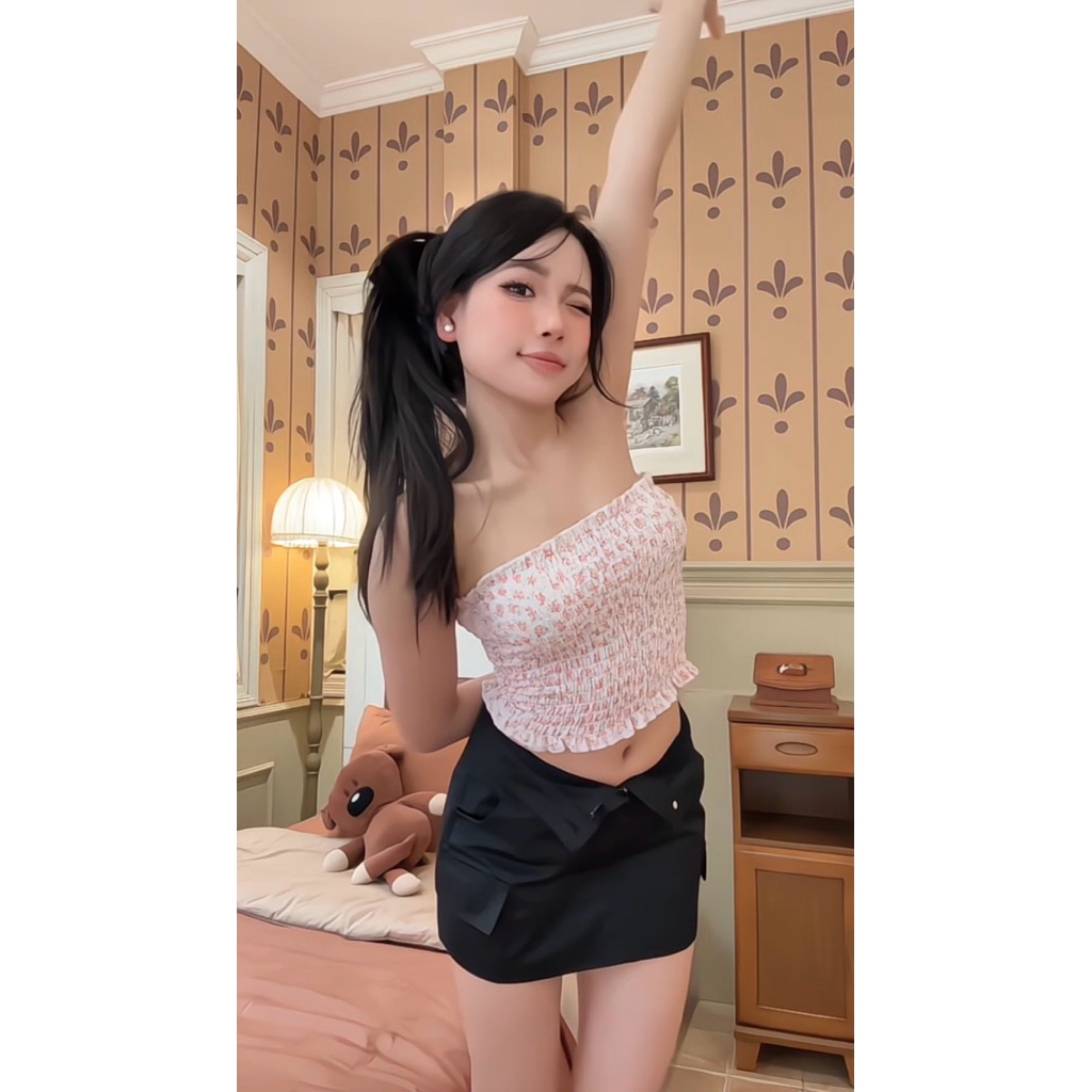 Ruffle Top - áo ống xếp ly freesize by Kraken Drk