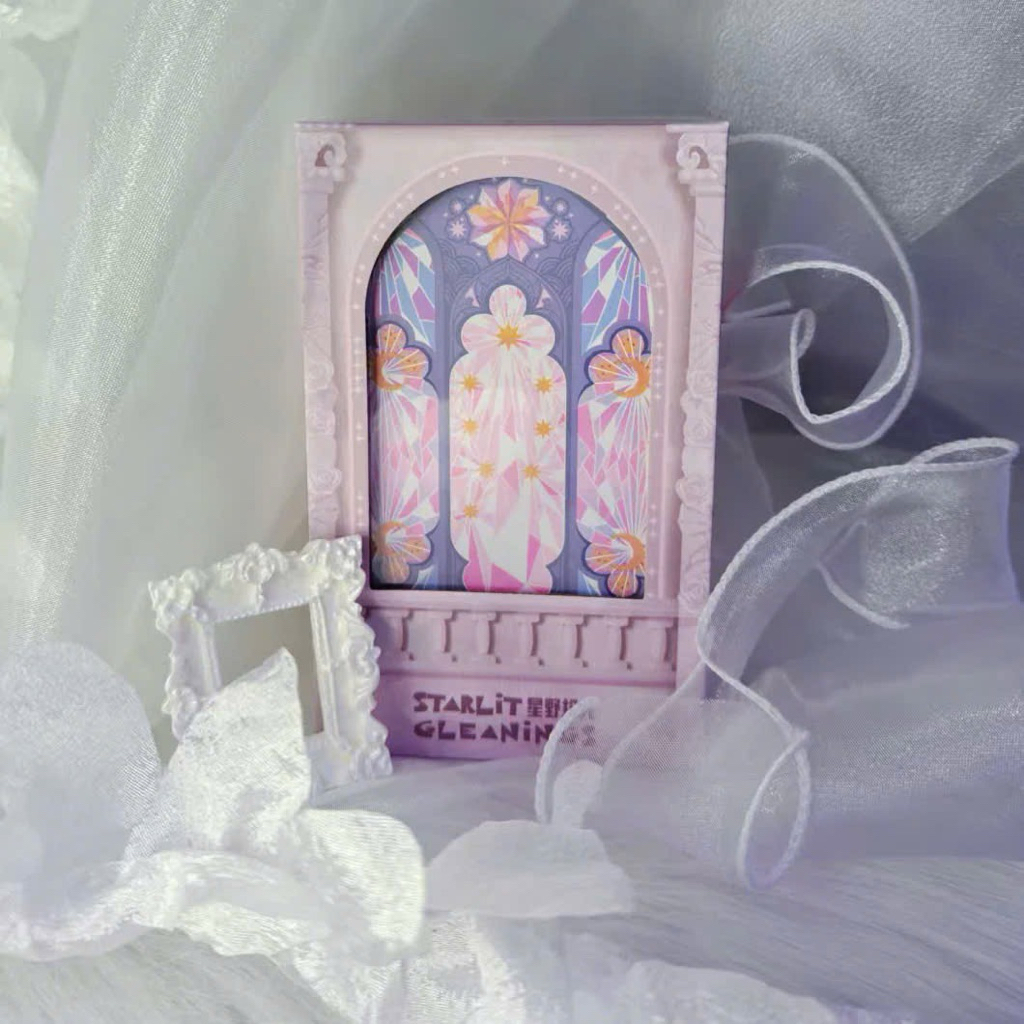 STARLIT GLEANINGS TAROT – Phong cách anime hoài niệm, ghi lại vẻ đẹp của những khoảnh khắc đời thườn