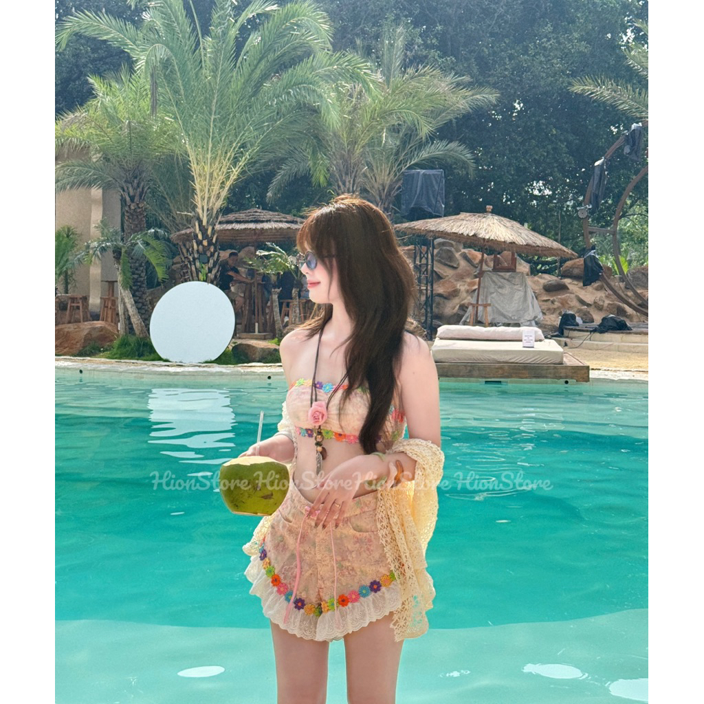 Hion Store - Set 3 món áo cúp croptop đính hoa kèm tag + khăn choàng ren + short
