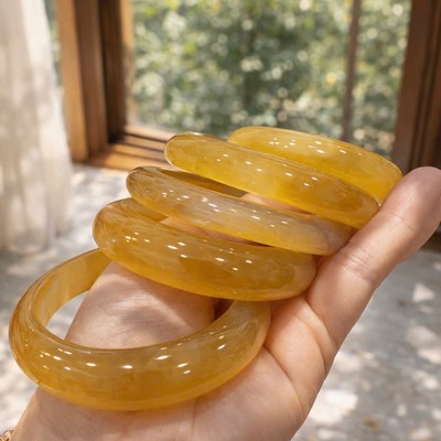 Vòng Mã Não Vàng Bản Hẹ Mã Não Thiên Nhiên Lắc Tay Phong Thủy - Ngọc Trai Trường Thịnh