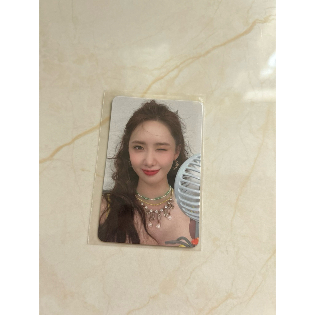 Card Yoona SNSD F1