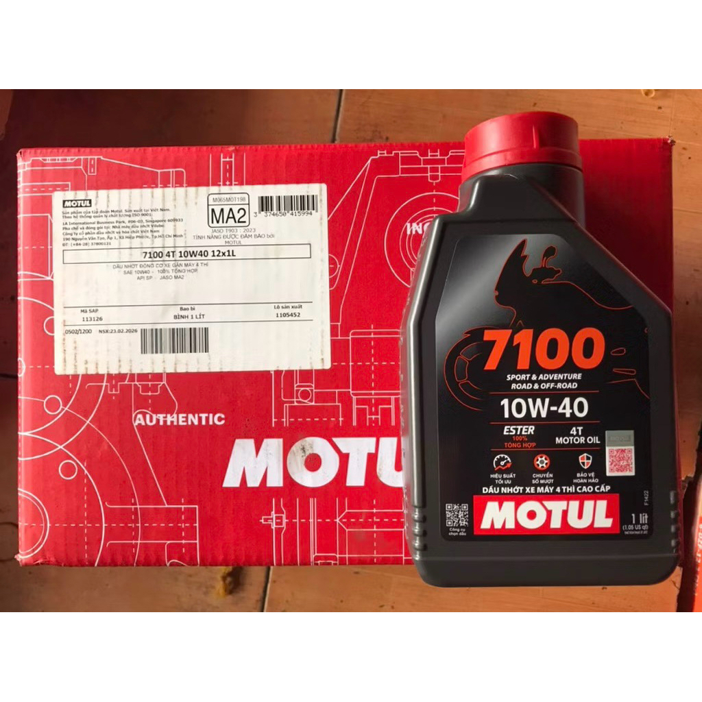 nhớt motul 7100 10w-40 sử dụng nhiều dòng xe dung tích 1lit