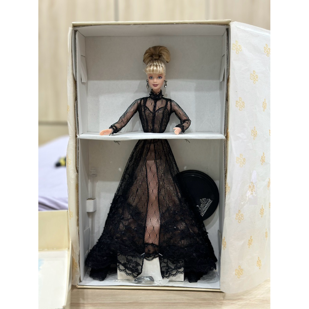 Búp bê Barbie Nolan Miller Sheer IIIusion