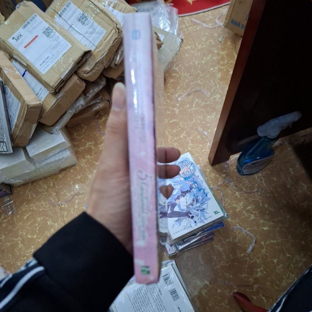 Sách -  5 Centimet trên giây bản bìa hồng Full seal