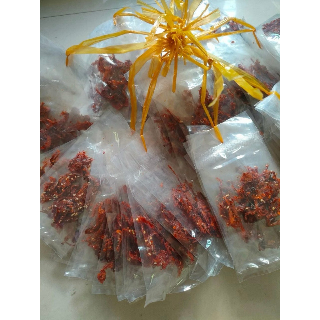 XÂU 10 BỊCH MỰC XÉ TẨM GIA VỊ ĂN LIỀN ĂN VẶT TUỔI THƠ 100GR - Vị cay ngọt đặc trưng, ăn liền tiện lợ