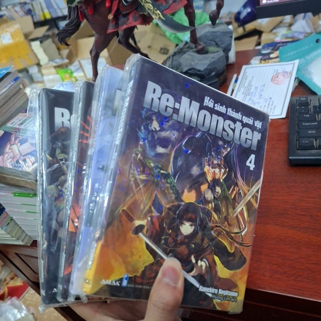 Sách -  Re : Monster hồi sinh quái vật Tập 1 2 3 4 chất lượng tốt ( combo 4 tập)