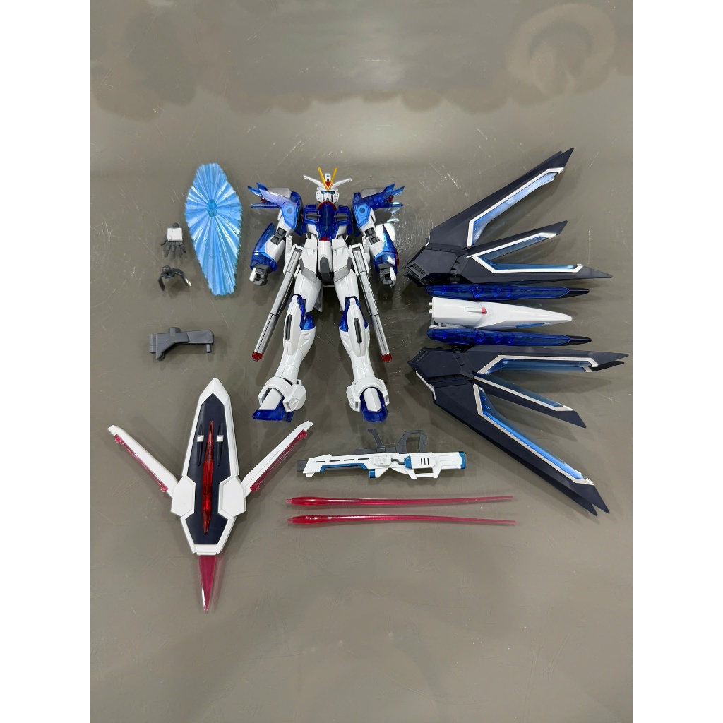 (Mô Hình Gundam) HG Seeds Rising Freedom Solid clear GUNDAM 2nd nobox