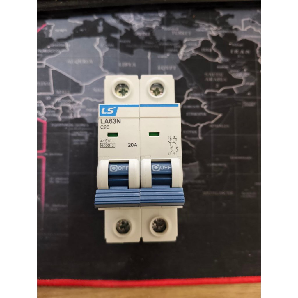 Aptomat LS MCB LA63N 2P C20 át cài 2 pha mới 100%