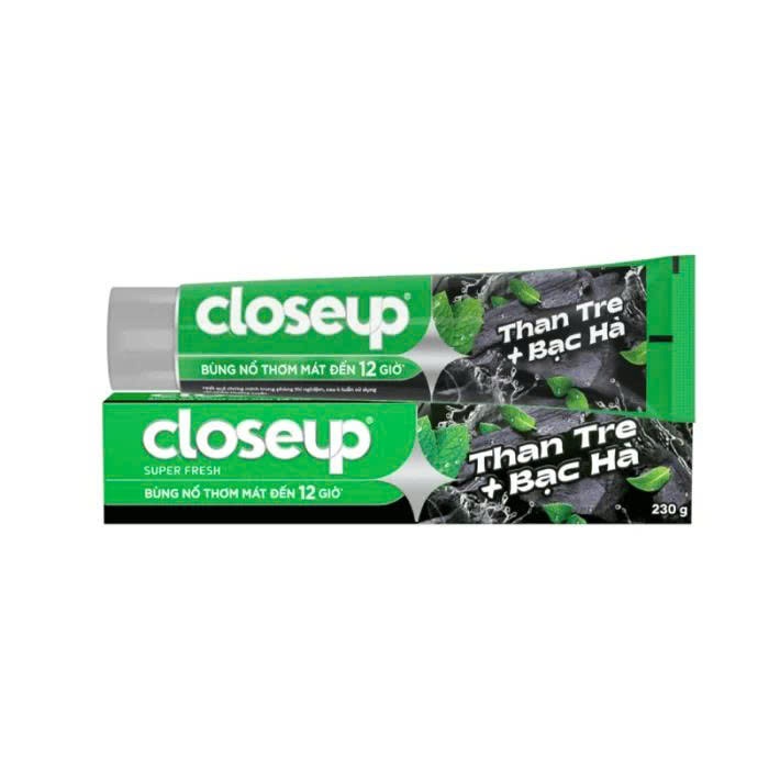 Kem đánh răng Closup than tre và bạc hà Hộp 180g