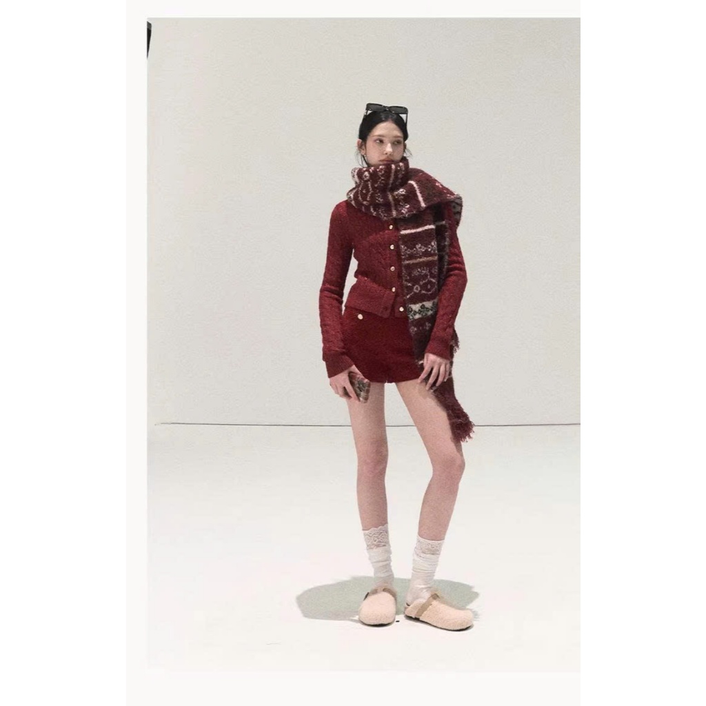 [OAKMOO]  Khăn quàng cổ   - màu đỏ Bordeaux