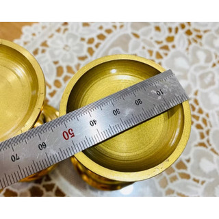 CẶP CHÂN NẾN ĐỒNG.