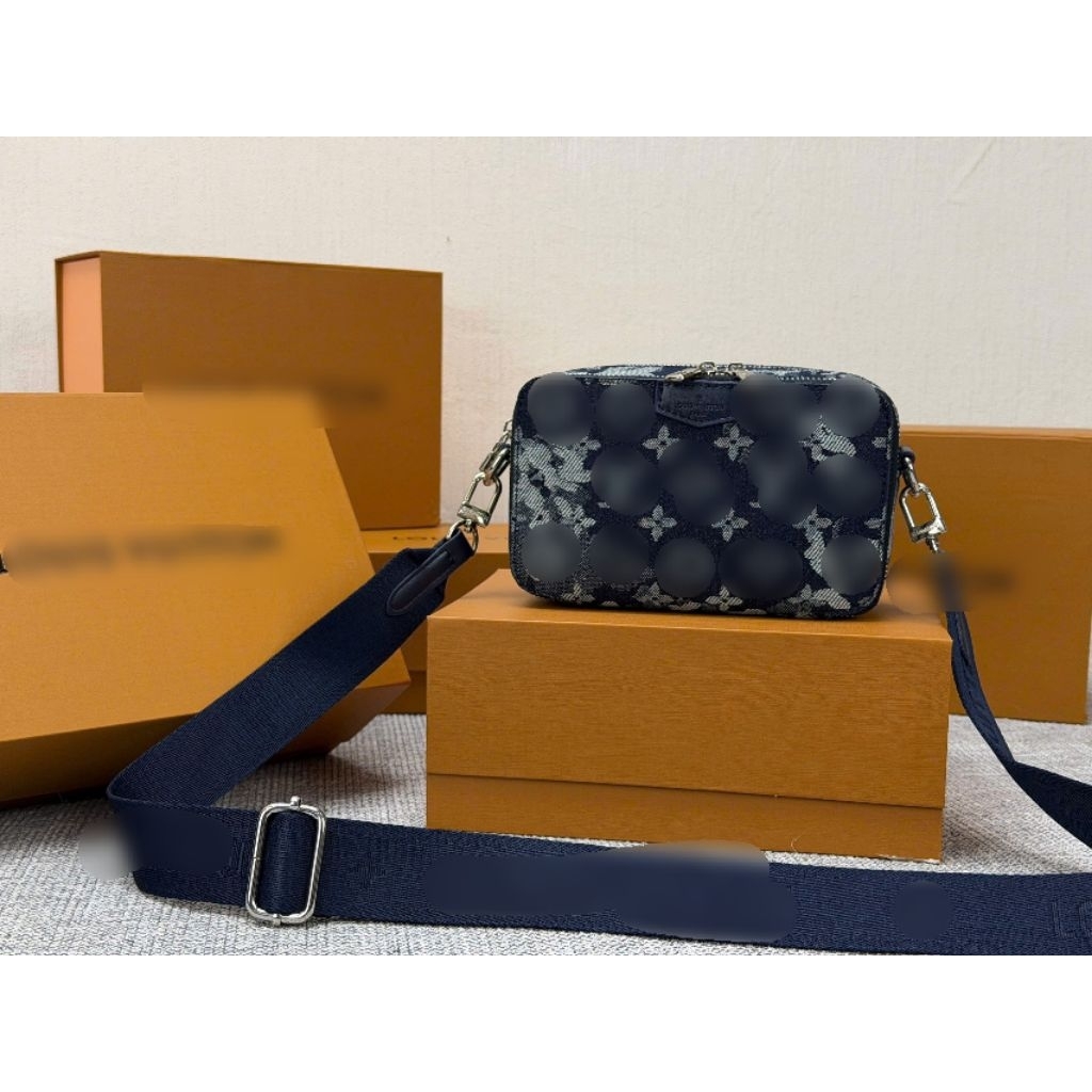 Túi Đeo Chéo 3 Mẫu Nam Nữ Xanh Bản Like Họa Tiết Monogram Cao Cấp Full Box Tặng Kèm Box Bve