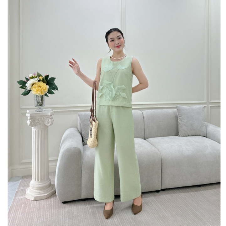 Set Đồ Nữ Cao Cấp Áo Thêu Hoa Tulip + Quần Suông 2 Lớp (48-65kg) - Thời Trang Thiết Kế Trung Niên Nữ SLINE - Qùa tặng mẹ | BigBuy360 - bigbuy360.vn