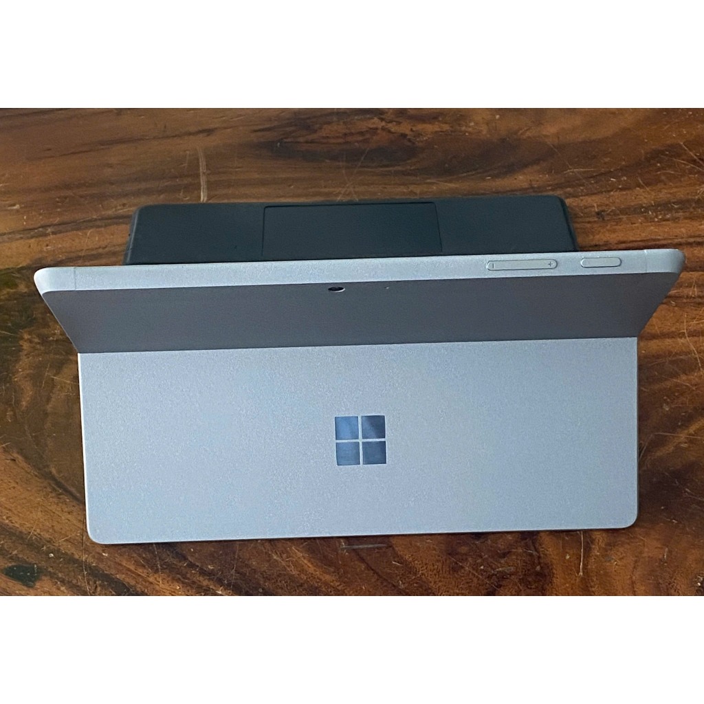SURFACE GO 1