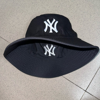 Nón vành 2 mặt thêu Ny