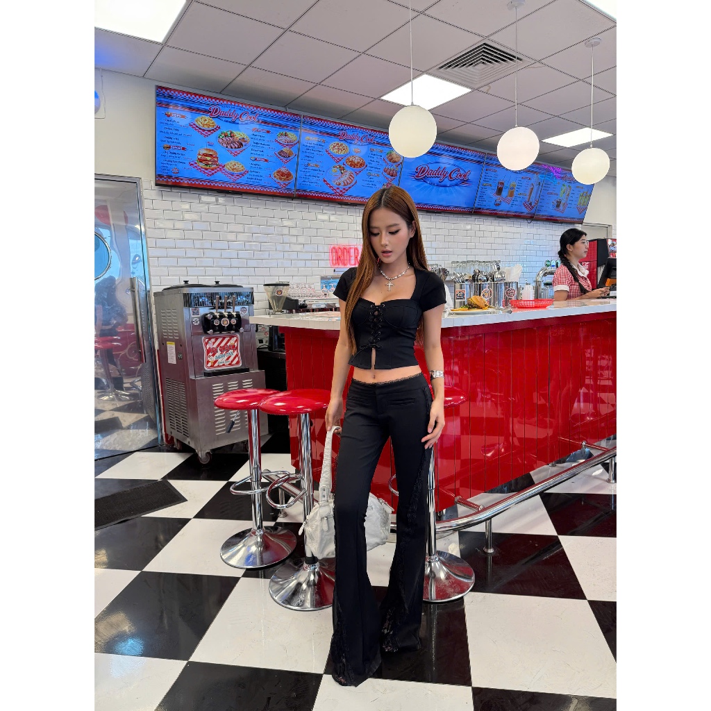 Quần ống loe dài cạp trễ phối dây tôn dáng WANNA, SALDO, YUCI, AMBUS, REVICE - 𝐊𝐈𝐋𝐋 𝐒𝐘𝐒𝐓𝐄𝐌 | BigBuy360 - bigbuy360.vn
