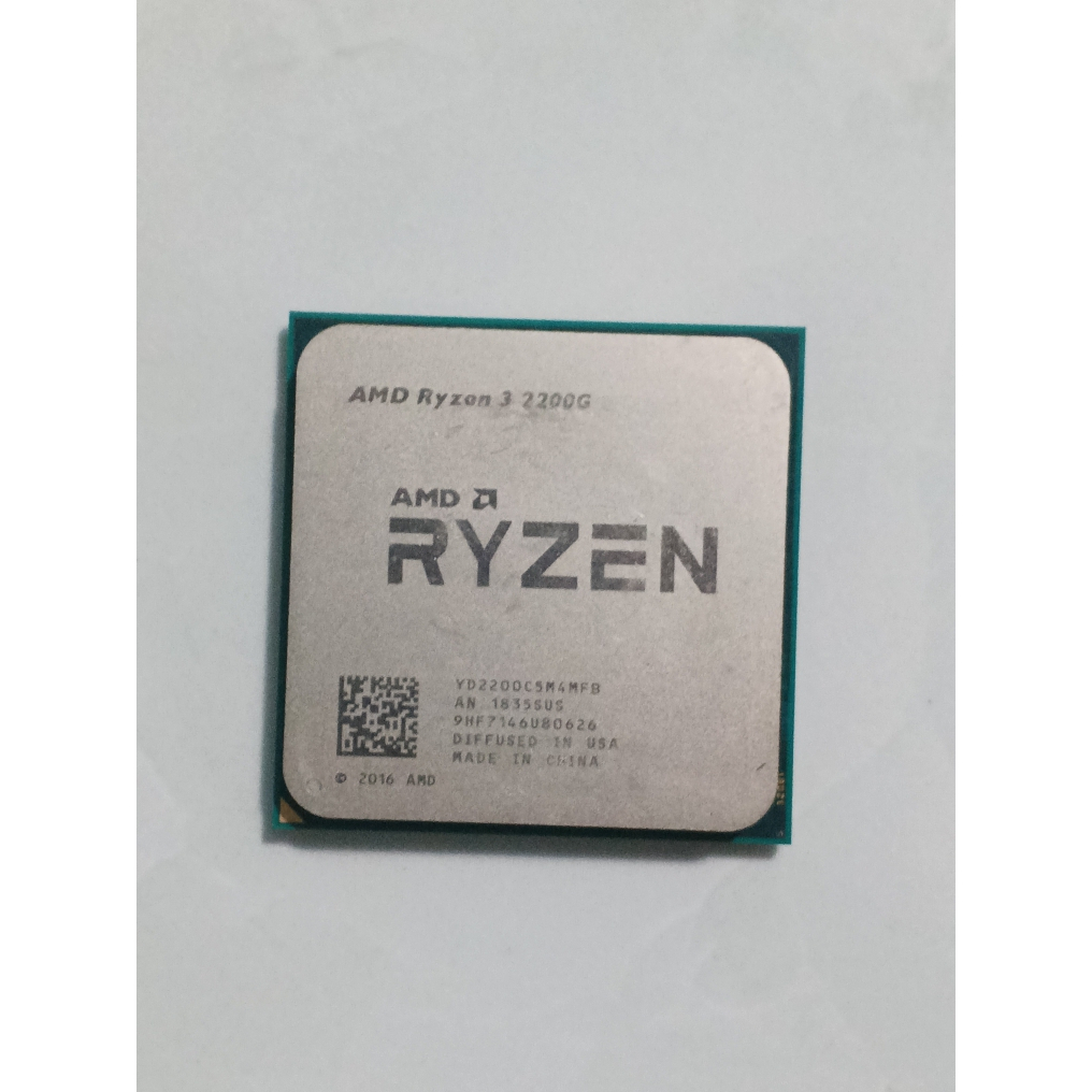 Cpu AMD AM4 Ryzen 3 2200G không cần card rời chơi tốt liên minh màn full HD( chi tiết đọc mô tả ).