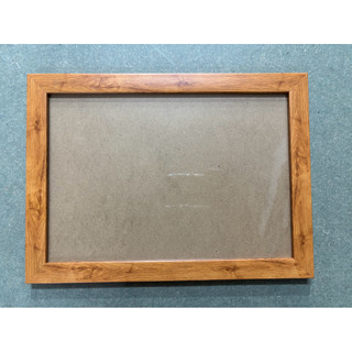 Khung Bằng Khen A4 ( 21CM x 30CM ) Mặt Mica Mỏng ( Nhựa Dẻo ) Tặng Kèm Đinh 3 Chân