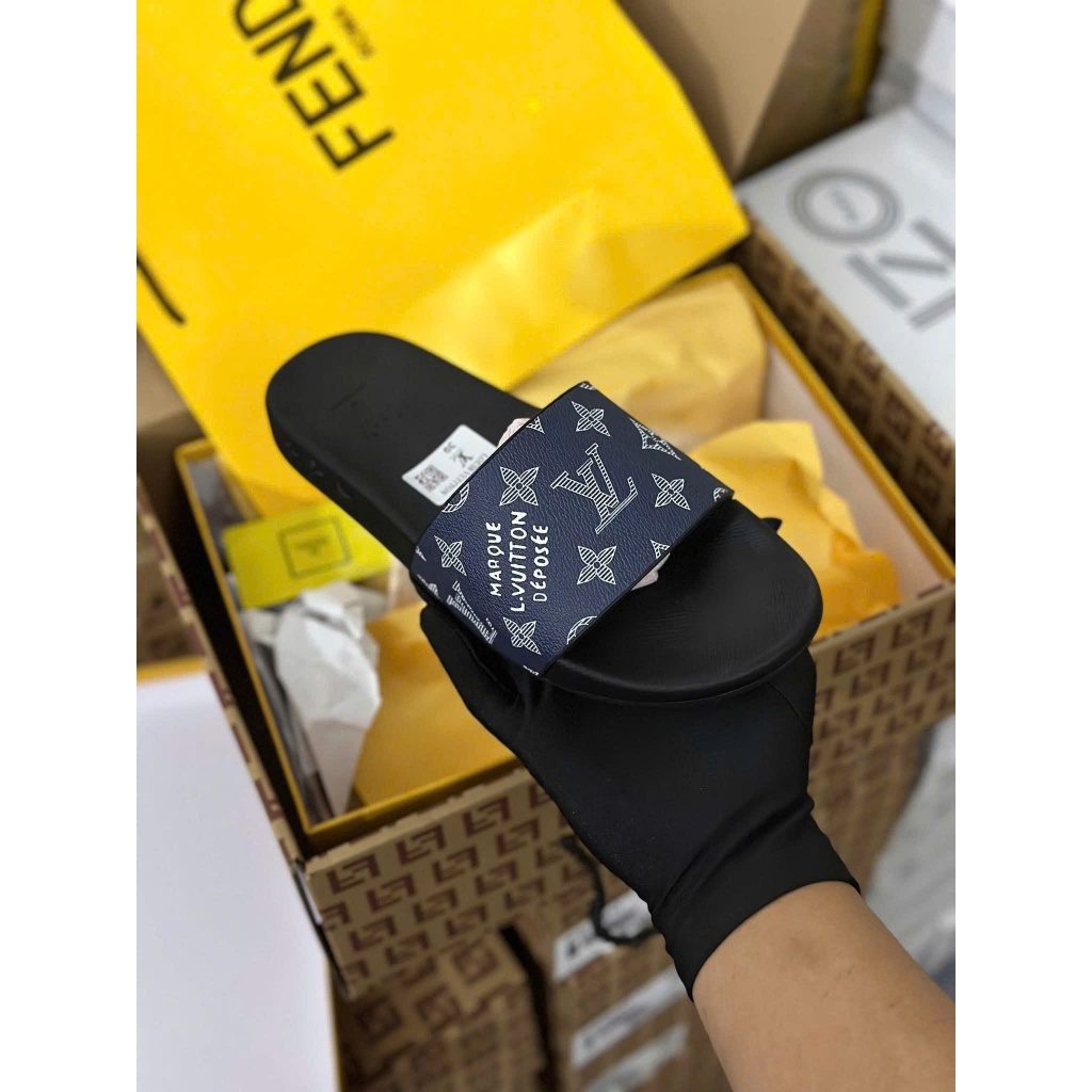 Dép Quai Ngang Louis Vuitton Monogram Luxury Hot Trend