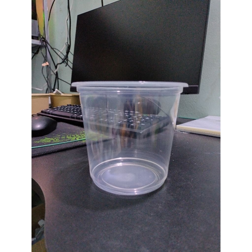 500c ly nhựa 700 dáng  lùn .