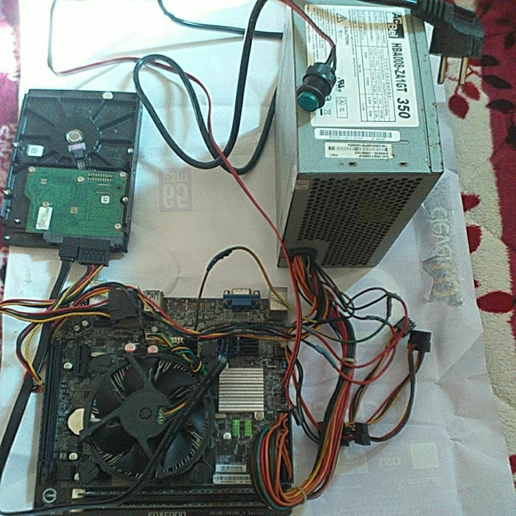 Trọn bộ máy tính bàn pc nhưng không có vỏ (main H81, Ram 4gb, chip G3460, HDD 250Gb, nguồn Acbel 350