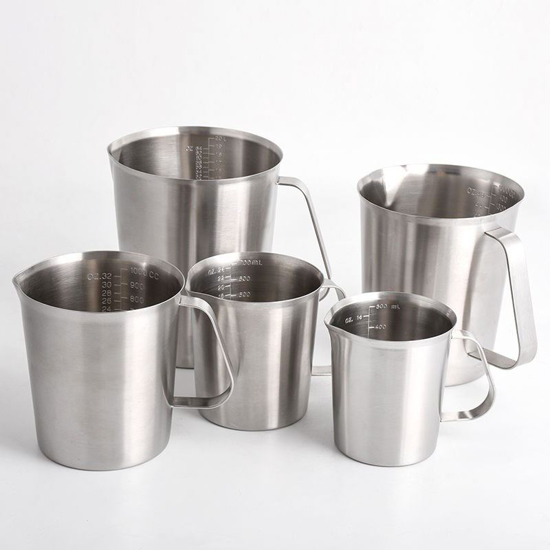 Ca đong inox 304 có vạch chia định lượng , Ca đong sữa inox cao cấp