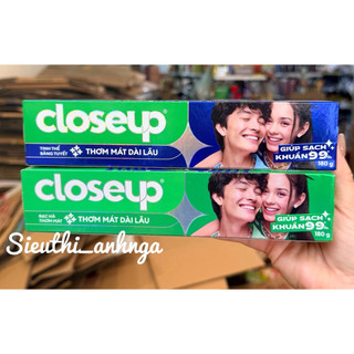 Kem Đánh Răng Closeup Tinh thể băng tuyết / Bạc hà thơm mát 180g