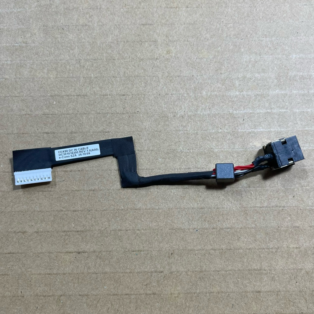 Cáp nguồn Dell Precision 7550 và 7560 new