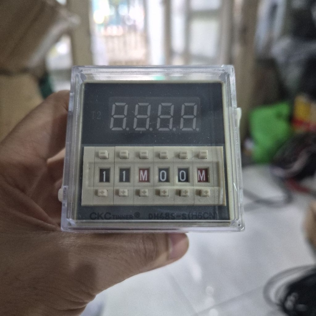Timer đảo chiều 220V DH48S-S