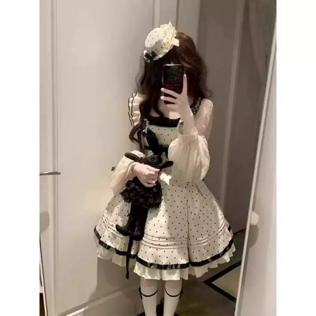 Đầm Lolita Trắng Chấm Bi Nơ Đen Phong Cách Công Chúa Vintage