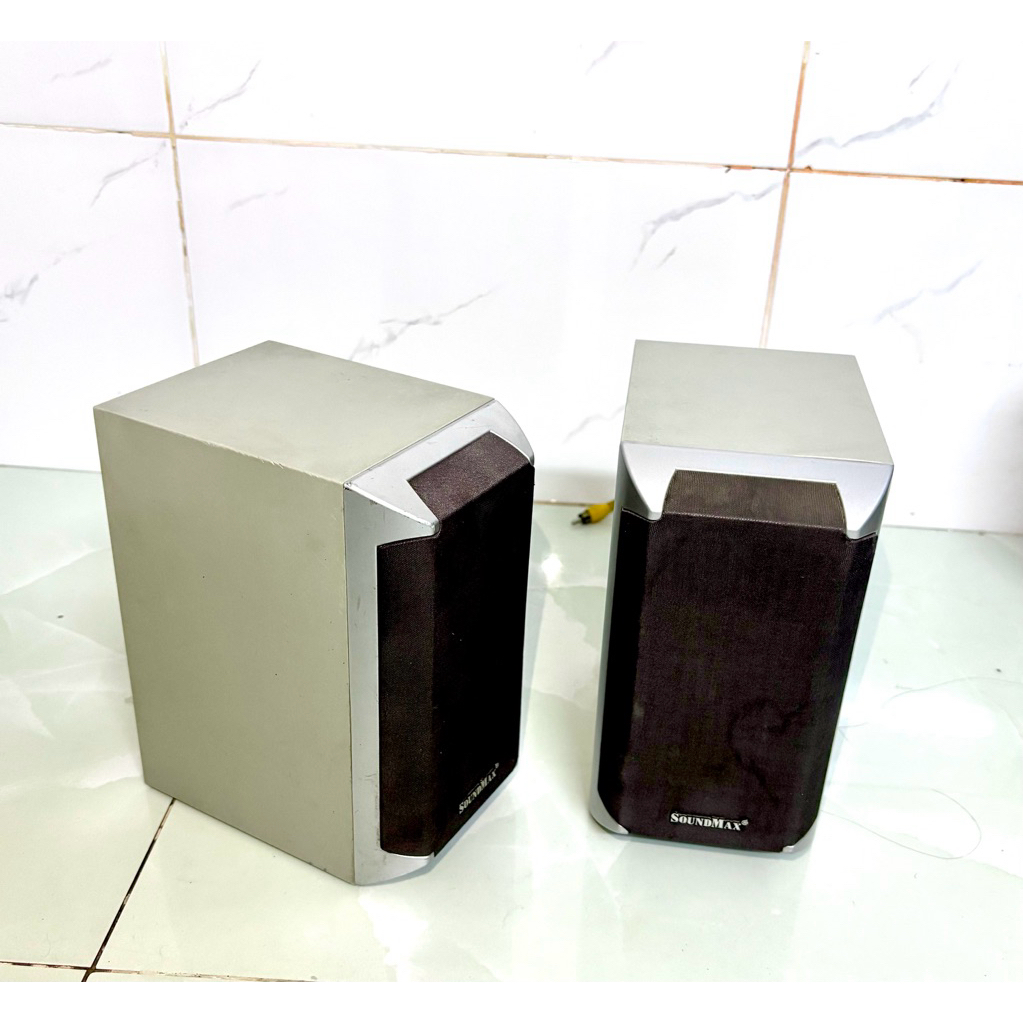 loa con soundmax A2700