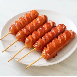 Xúc Xích đức HÔNG HÀ  500gr 10 cây (giao Hoả tốc tphcm)