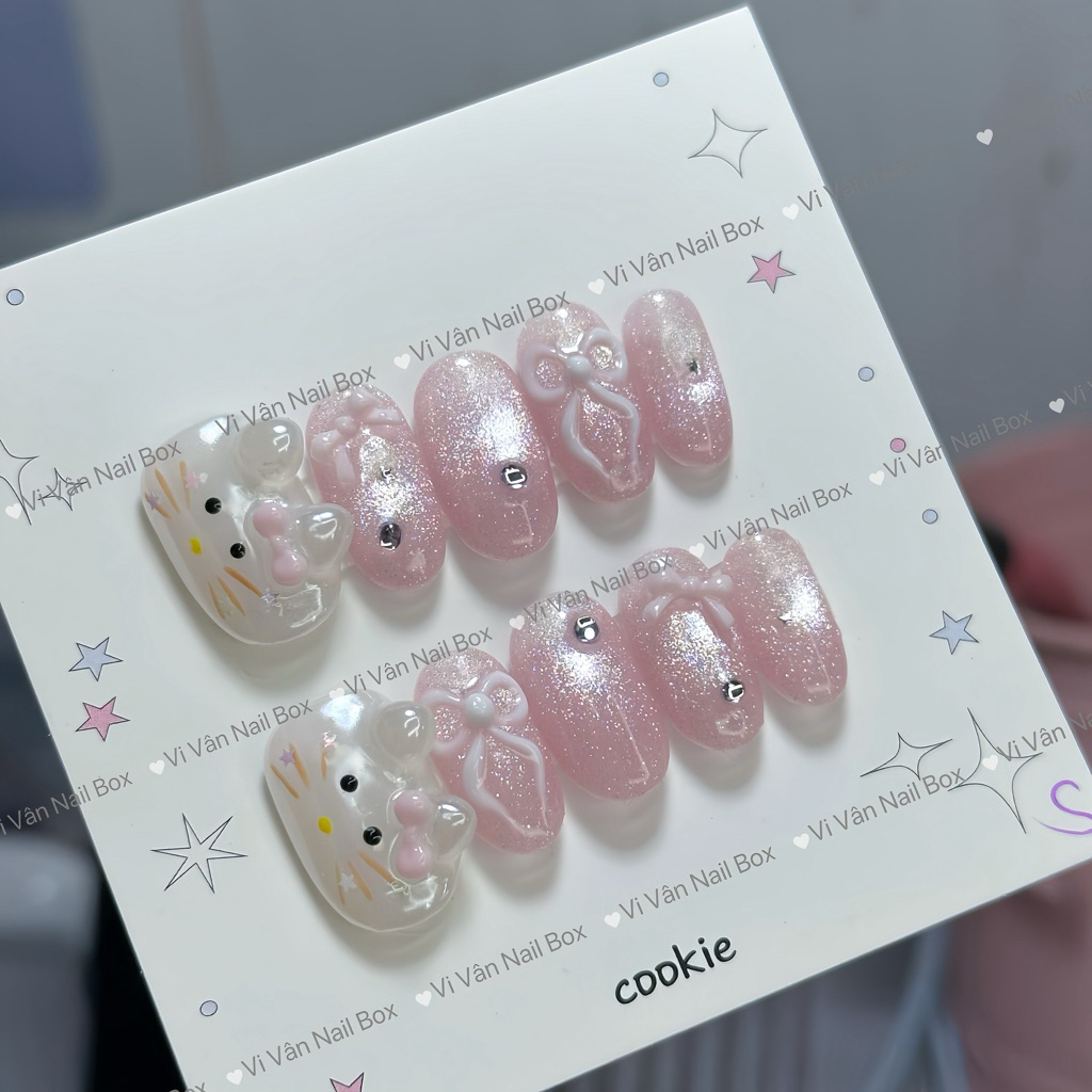262 Nail box mắt mèo hello kitty tai nặn. Nail box thiết kế Vi Vân nail box