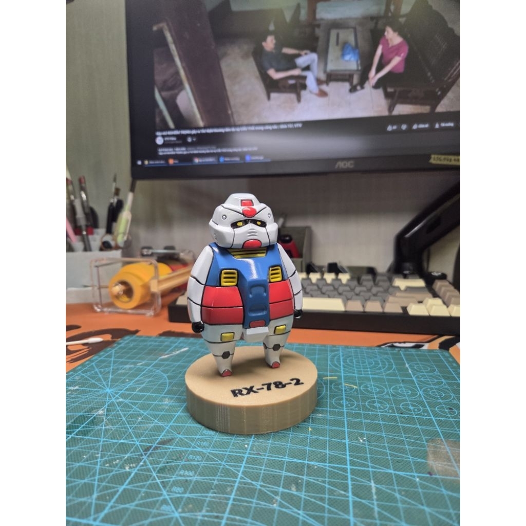 Mô Hình Chibi RX-78-2 & MS-06 Zaku II – Gundam Resin