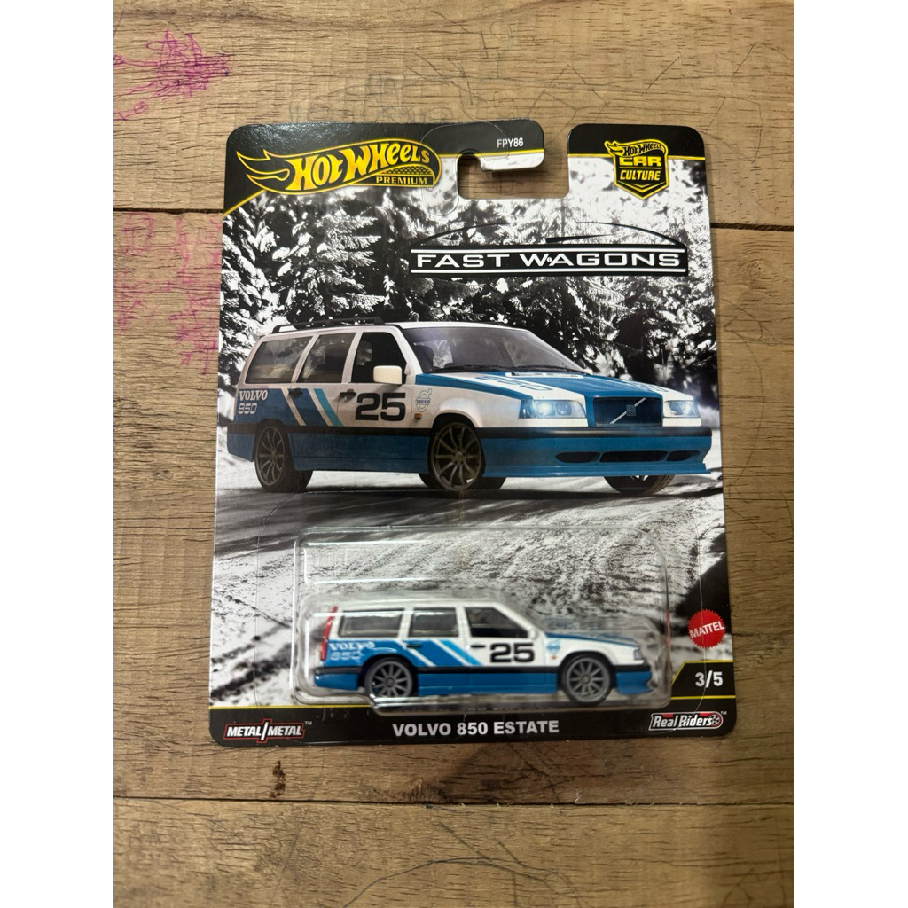 Hot wheels xe mô hình Volvo 850 Estate
