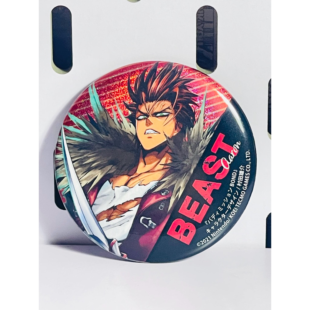 Badge AAron trong BOND