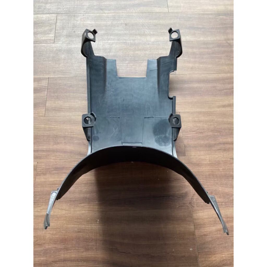 Nhựa ốp gầm của xe điện Gogo Dibao