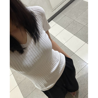 COOL V-NECK KNIT (3 Colors) -LACIEL