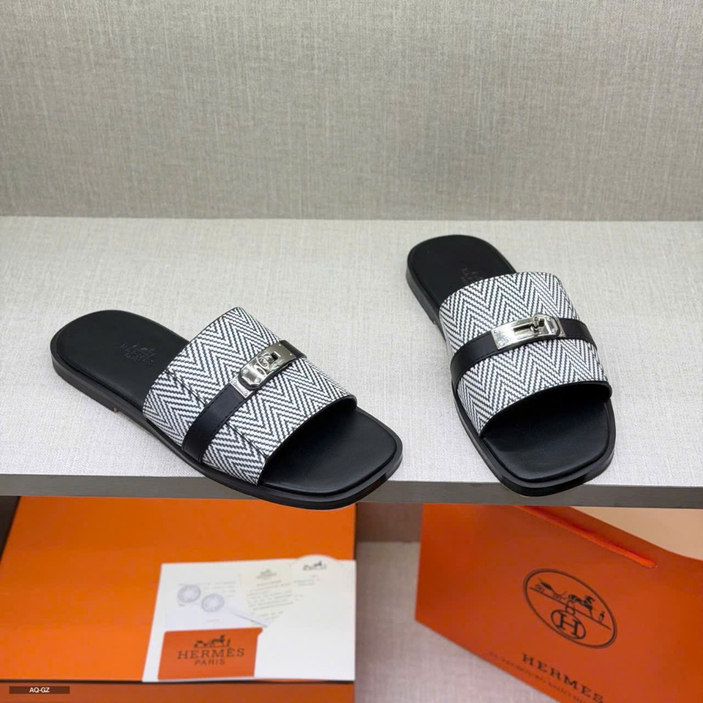 Dép Quai Ngang HM Pattern Đen Trắng