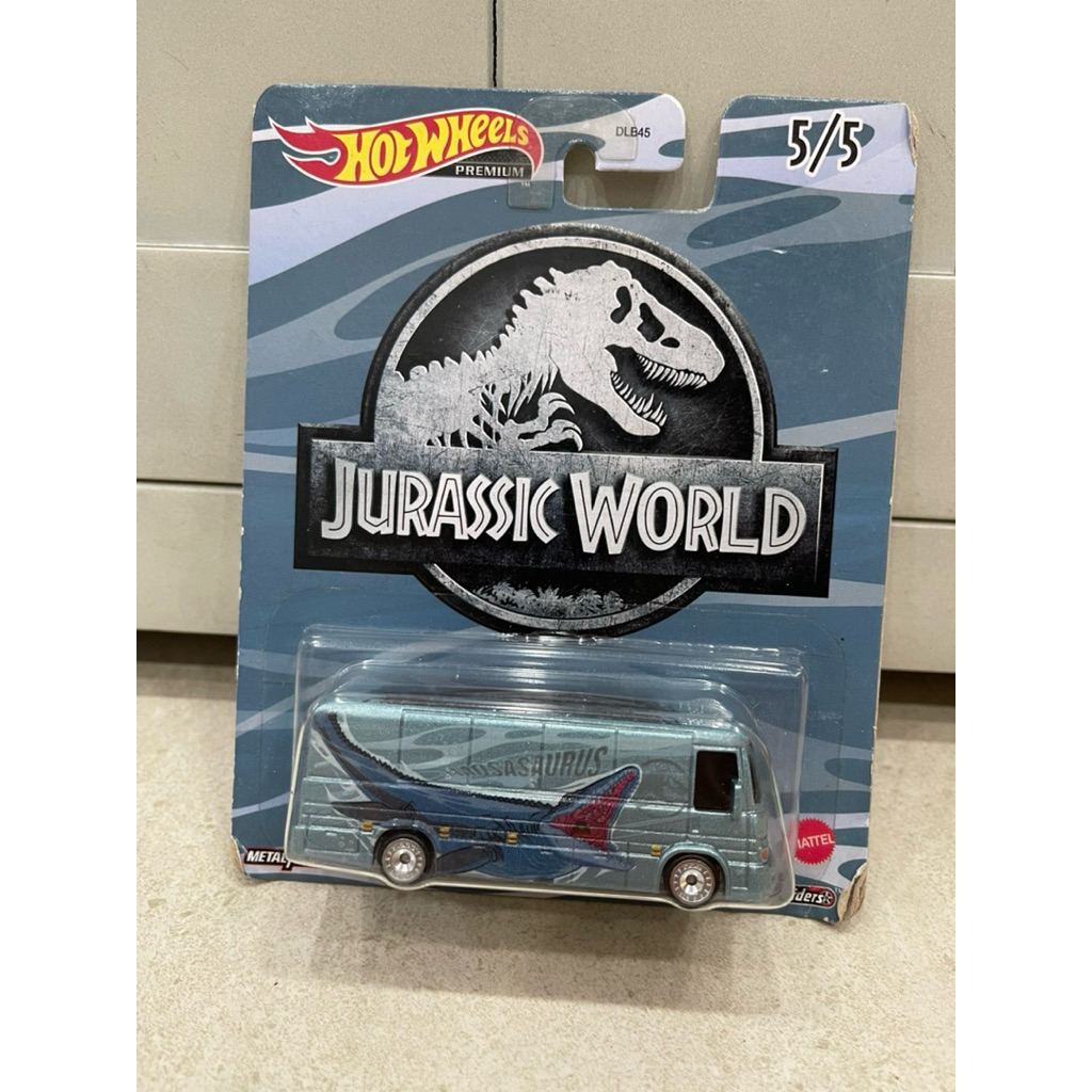 Xe mô hình đồ chơi bánh cao su Hotwheels 1:64 PREMIUM - JURASSIC WORLD - HW Tour Bus (card như hình)